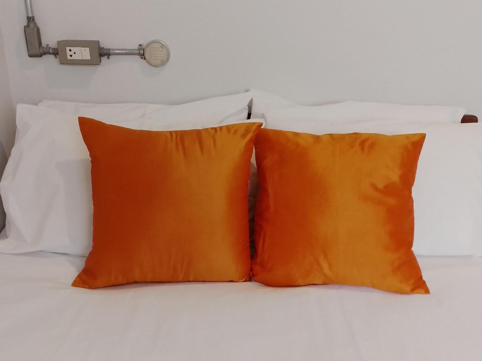 Udee Bangkok Hostel Eksteriør billede